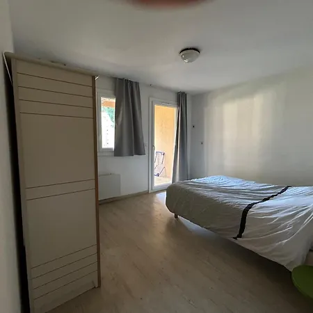Apartman 1 Et Double Balcon Saint-Raphaël